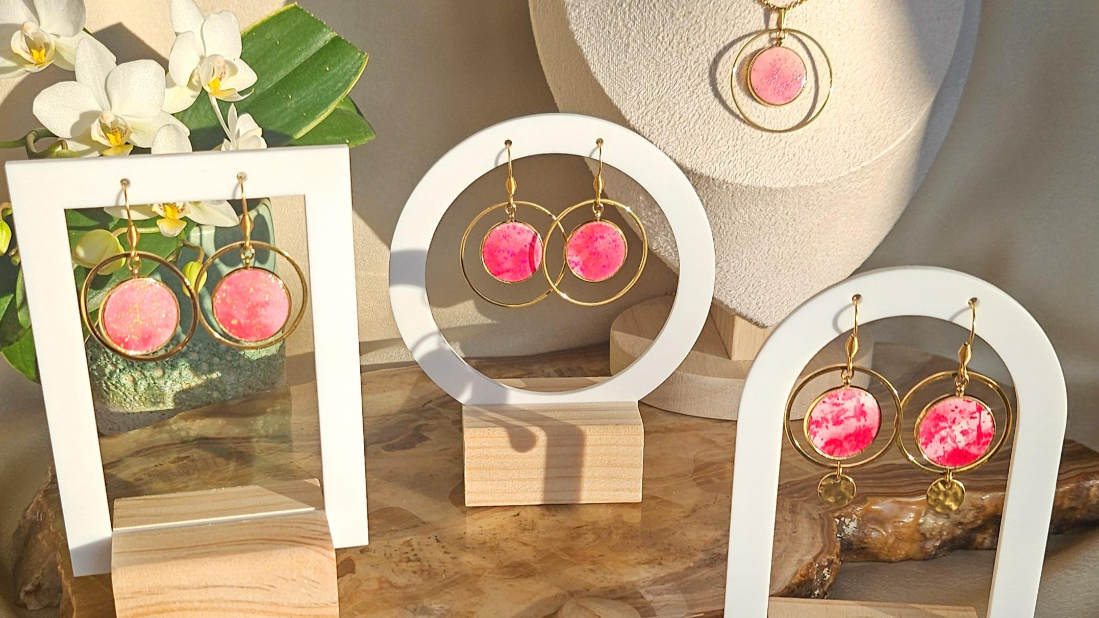 Les boucles d'oreilles