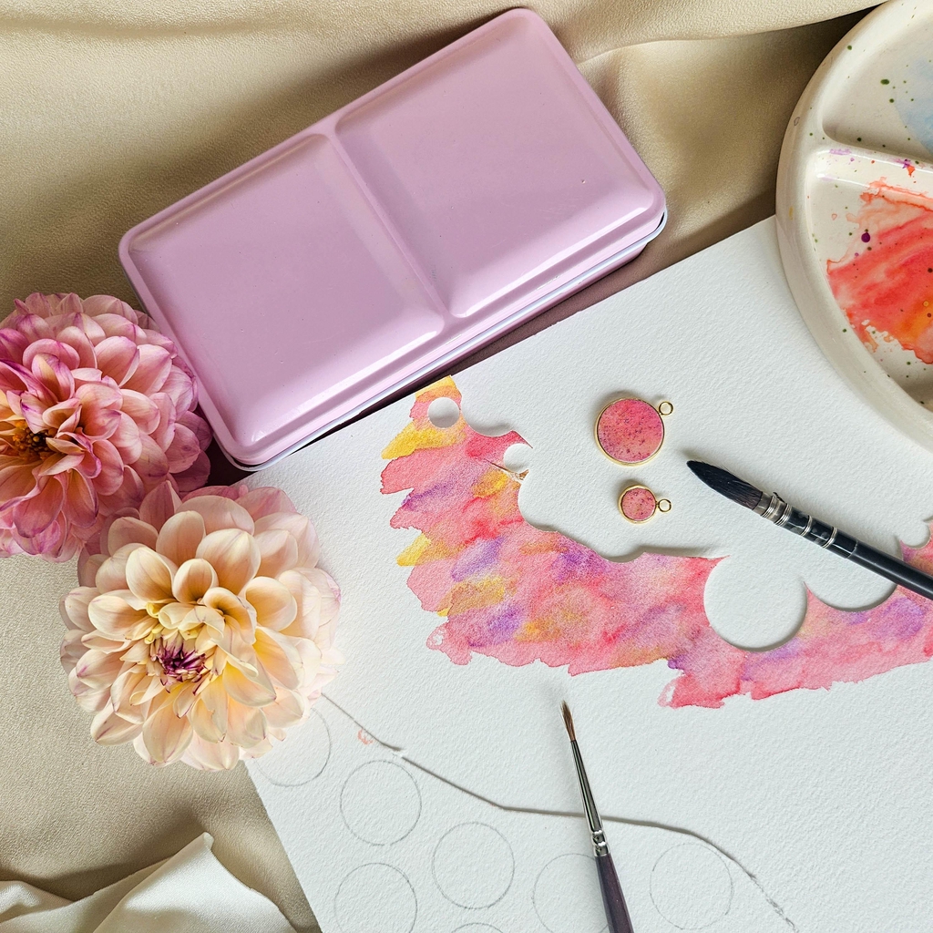 Bijoux peints à l'aquarelle