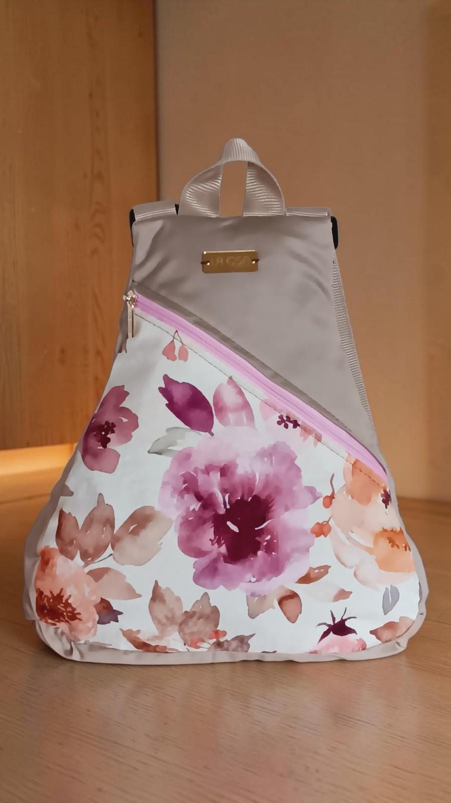 MOCHILAS EVA
