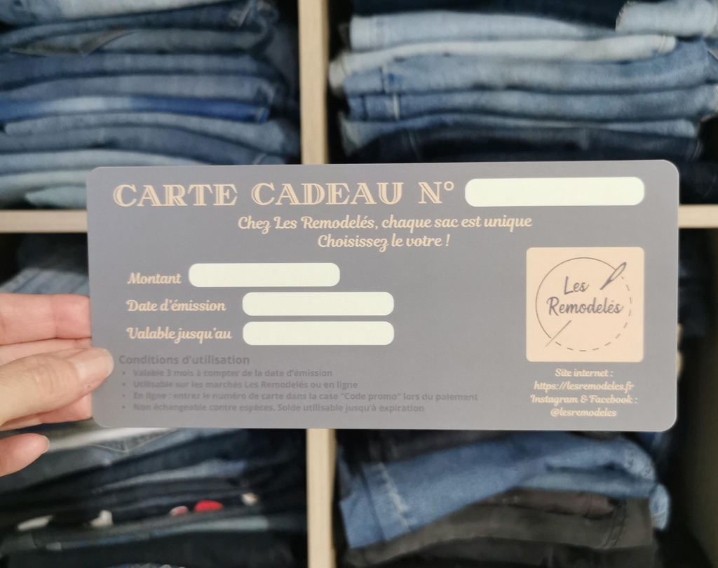 Carte cadeau Les Remodelés - Offrir un sac unique fait main à partir de tissu surcylcé : jean, drap ancien, chemise, double rideau