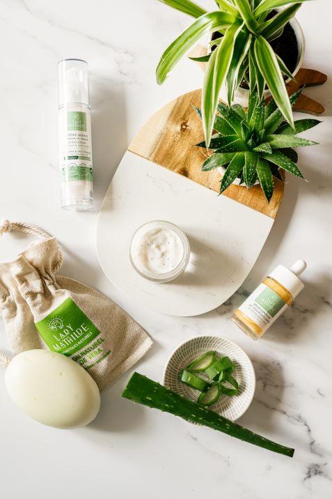 Lady Mathilde. Découvrez notre gamme Aloe Vera & Lait d'ânesse.
