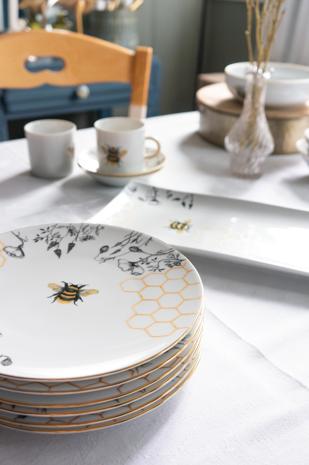 Vaisselle en porcelaine peinte à la main  personnalisable Annelyse Création  