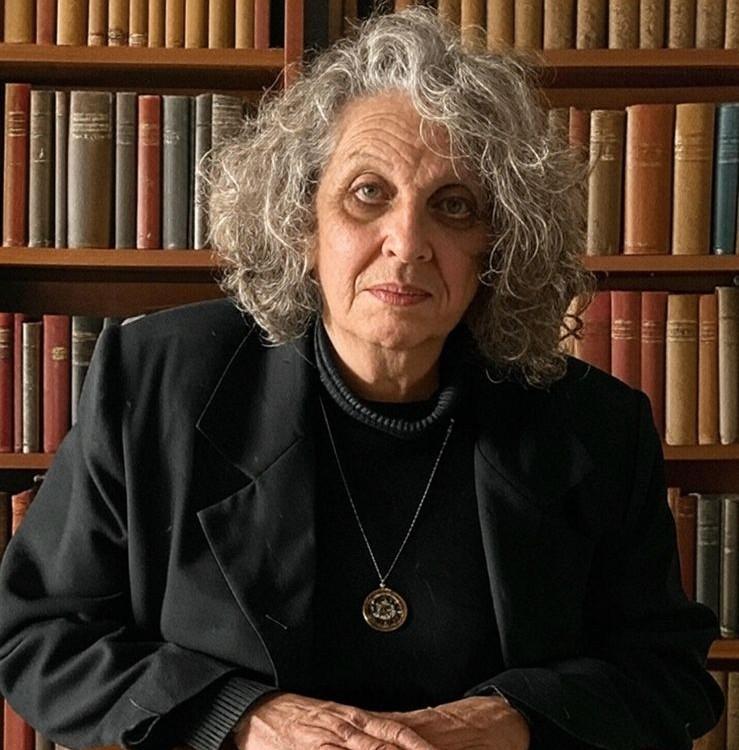 Irene Levy Valenzuela