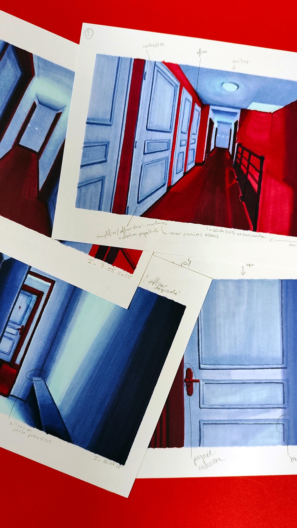 Photo zoom sur les différents tests d'encrage des illustrations et annotations dans les marges.