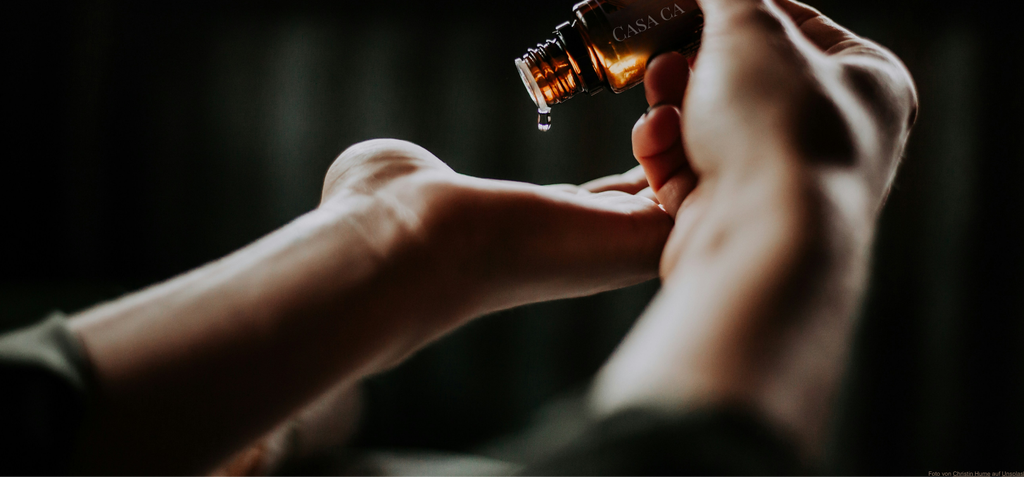 Aromatherapie aus der Schweiz. Unsere Produkte werden alle in der Schweiz hergestellt – mit reinen ätherischen Ölen, viel Handarbeit und Liebe zum Detail.