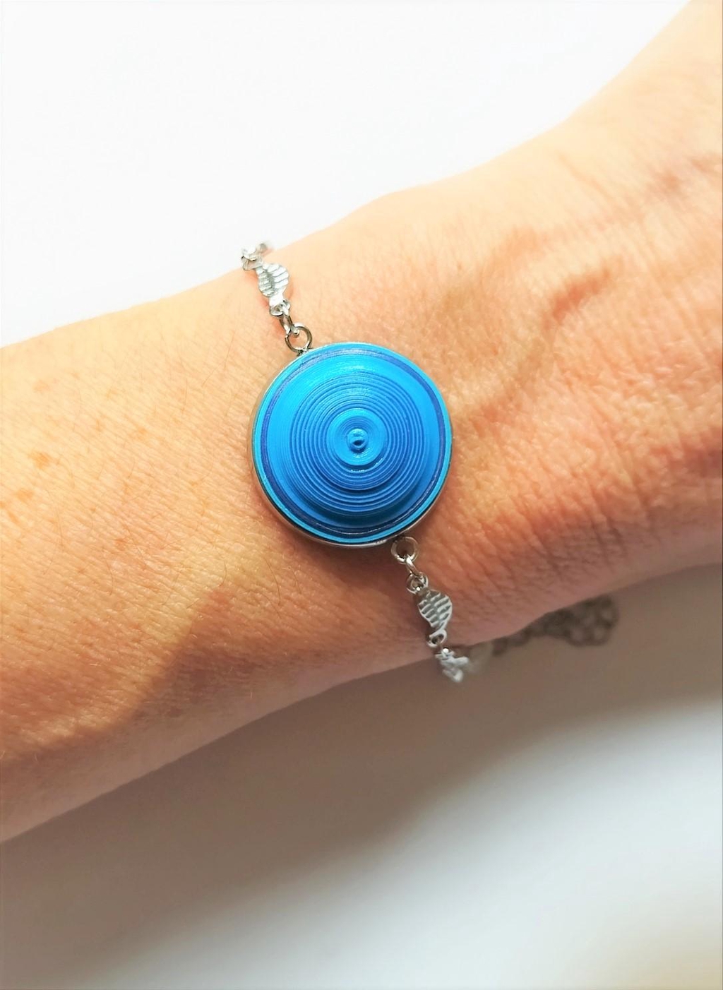 Collection de bracelet avec cabochon en paperolles