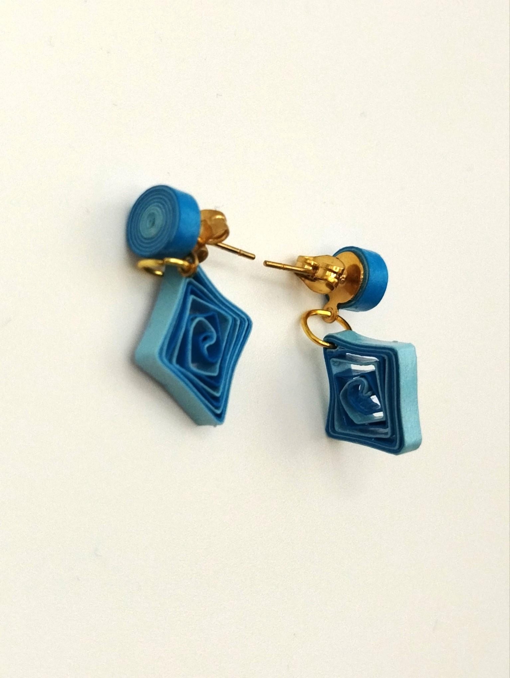 Petite boucles d'oreille fantaisies