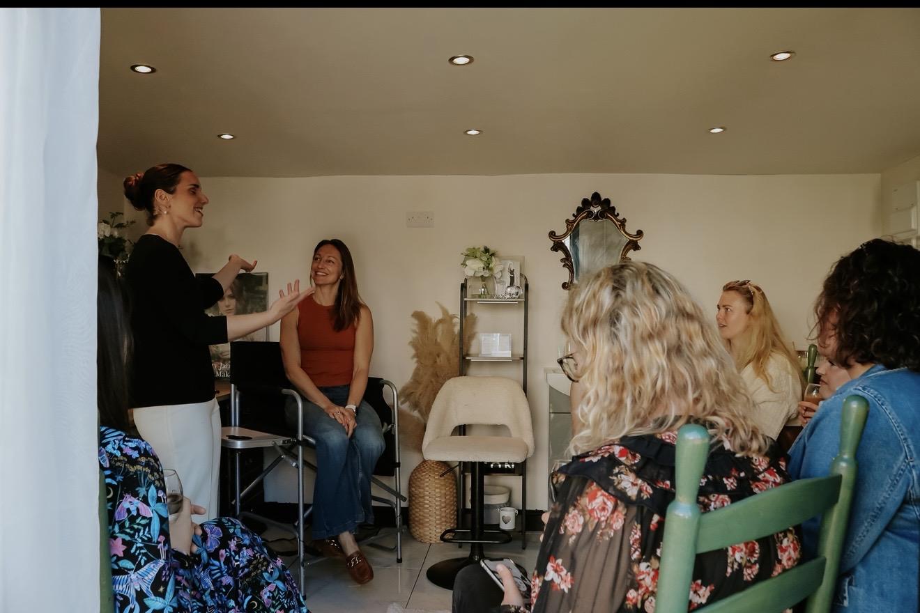 Group Makeup Masterclasses Hereford | Verity Jane Beauty



Meta descriptionEnjoy a fun group makeup masterclass in Hereford with Verity Jane Beauty. Studio sessions £50pp or at-home experiences £60pp. Minimum 3 guests.