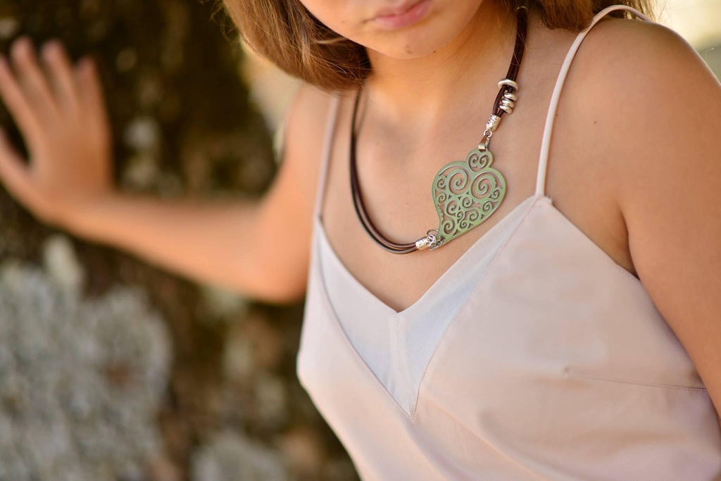 Descubra criações únicas e originais, feitas com muito amor.
Discover unique creations, handmade with a lot of love.