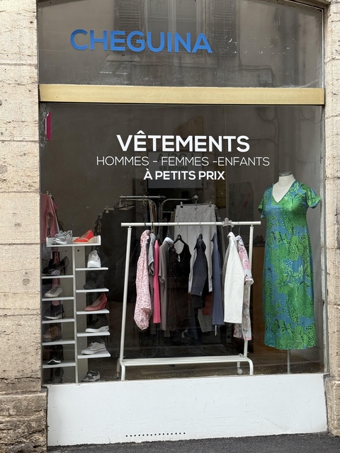 LA MODE C'EST LA VIE 