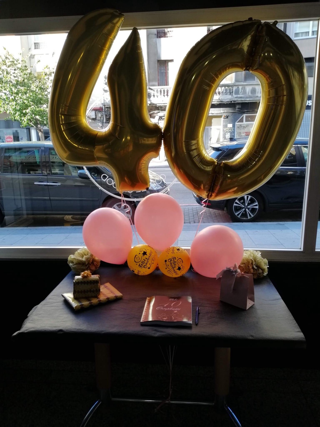 En CRUX EVENTOS puedes programar tu celebración, contáctanos y dinos que estas buscando.