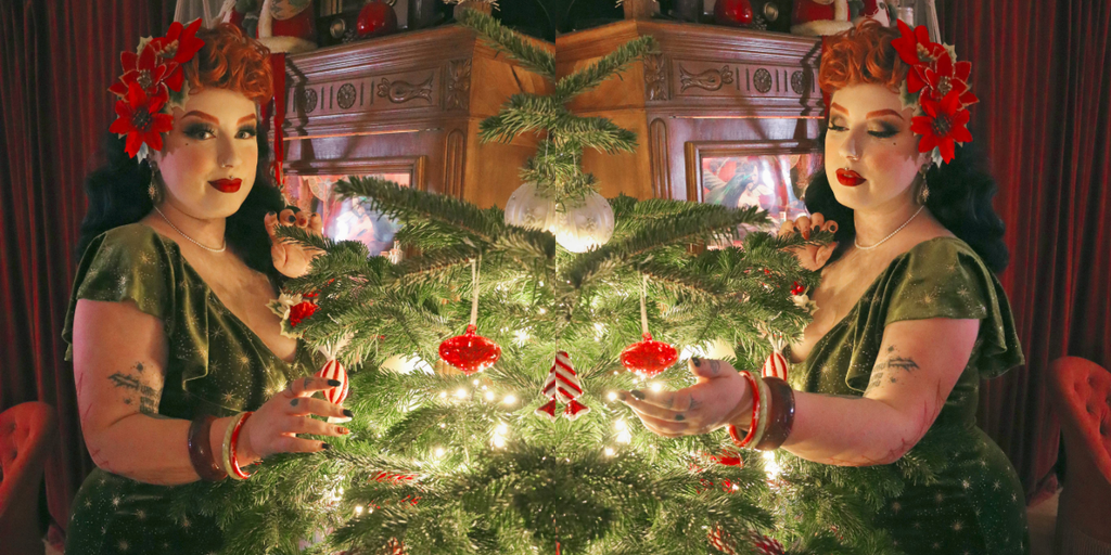 Servez-vous un verre de punch de Noël et venez découvrir la magie des fêtes de fin d'années. Fleurs artificielles aux couleurs de Noël et des fêtes de fin d'années, saisons d'hiver, hairflowers, de 10 à 30e, fait main en Auvergne.
