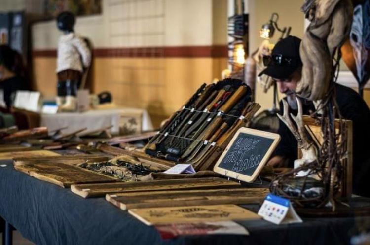 Artisan créateur en décoration d'intérieur 100% fait à la main. Forgeron coutelier amateur.
