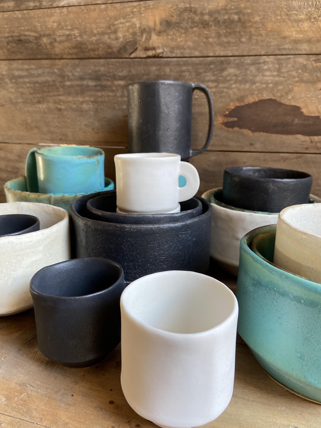 Bols grès et pots de Virginie Serre atelier SERREMORIZOT 