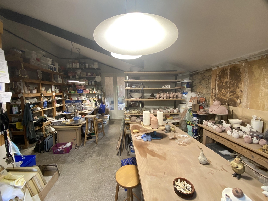 Atelier SERREMORIZOT dans le pays de FAYENCE 