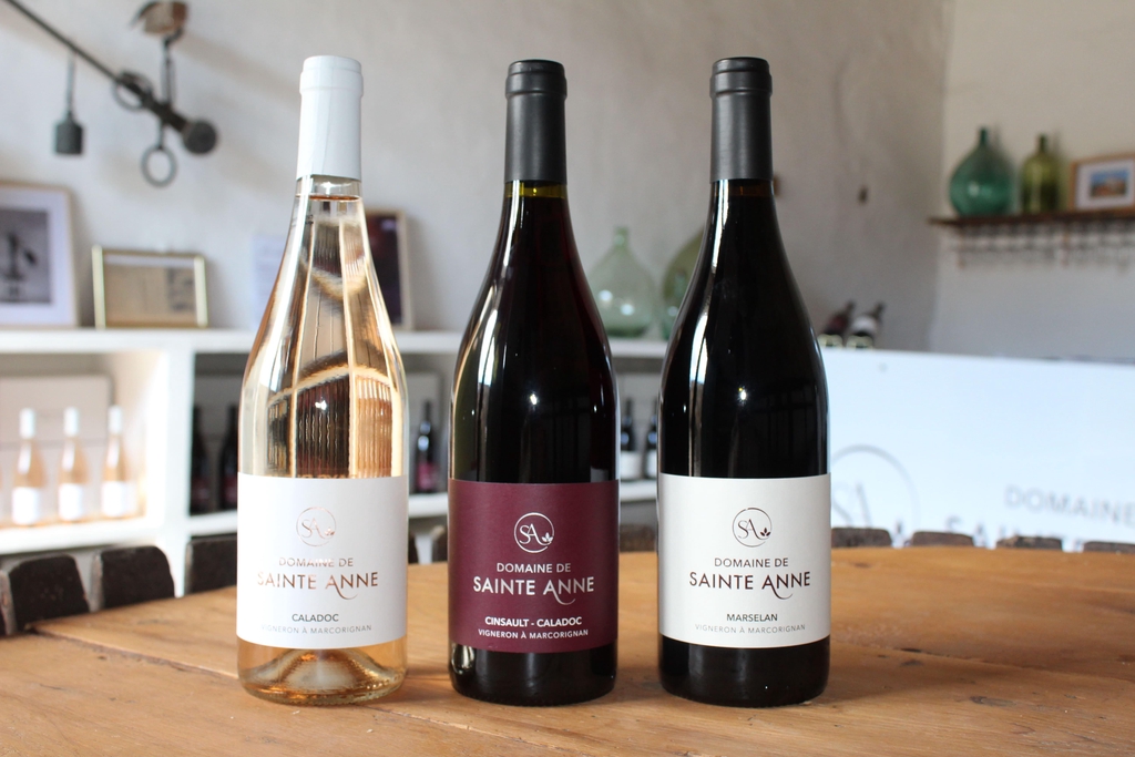 Bouteilles de vin du Domaine de Sainte Anne, Vignoble familial au cœur de l'Aude. 