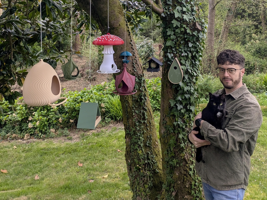 Mangeoire à oiseaux artisanale
