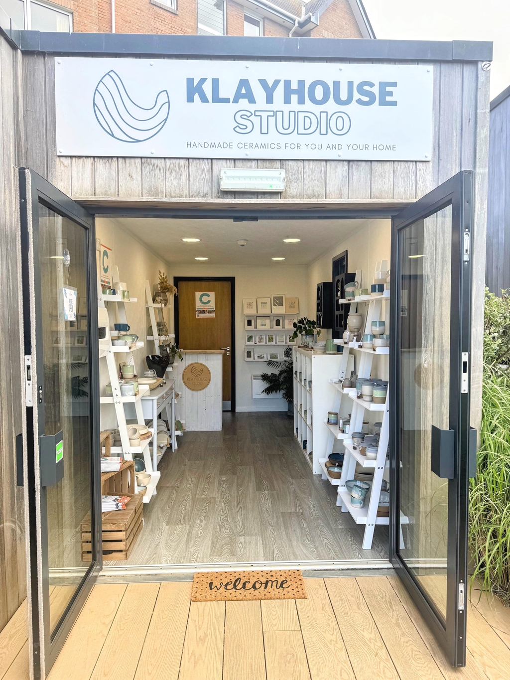 Klayhouse Studio Shop In Newquay Cornwall, Killacourt Shops