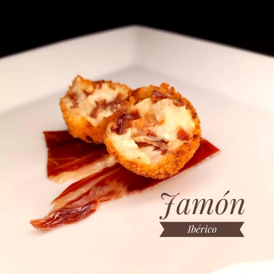 Única tienda exclusiva de croquetas españolas artesanales en Chile