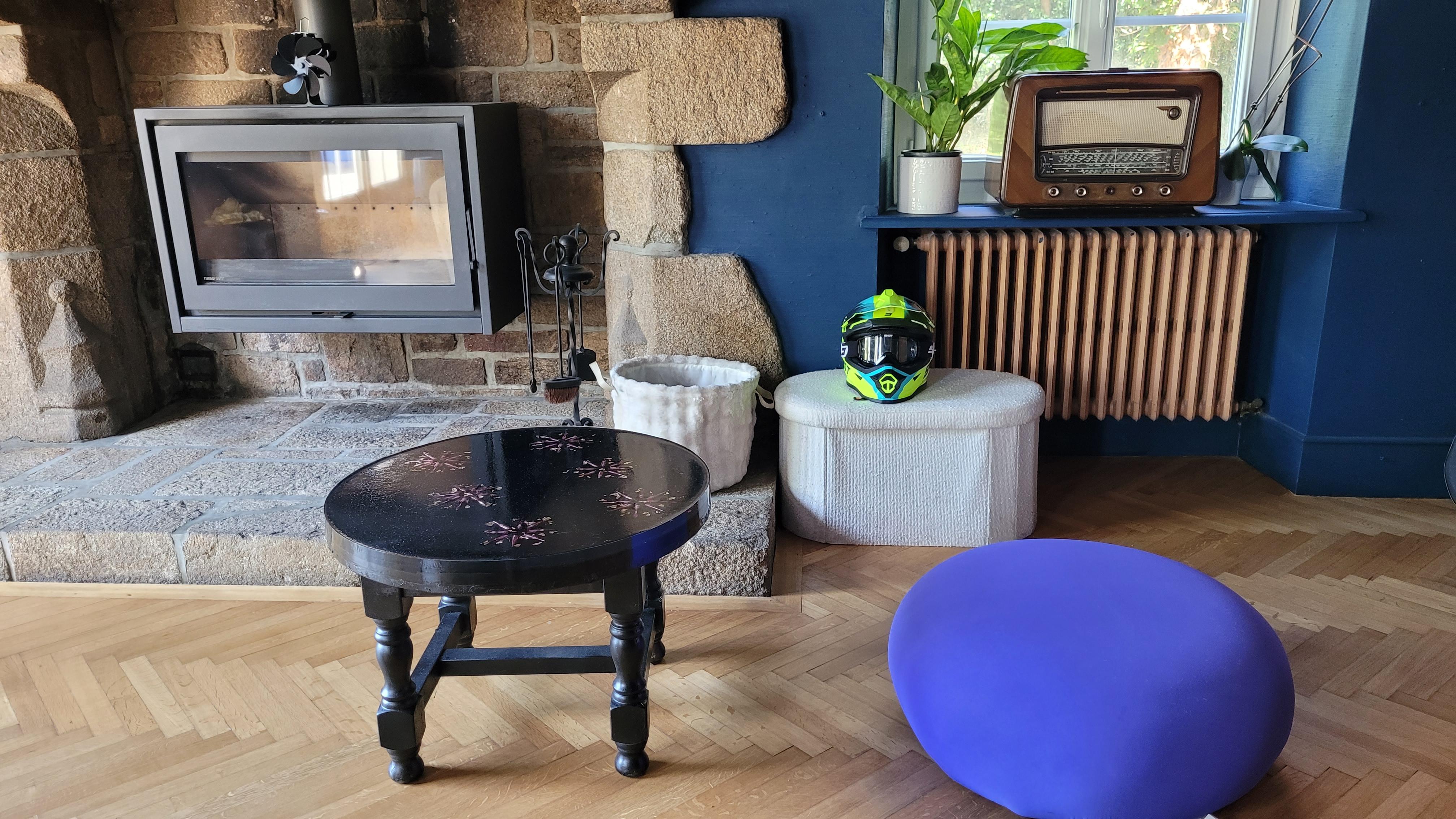 Décoratrice d'intérieur basée à Landivisiau, je me déplace dans tout le Finistère et les Côtes d'Armor pour vous accompagner dans la création d'un intérieur unique  et à votre image. Que ce soit pour des conseils ou encore créer vos plans d'intérieur 3D sur-mesure je me déplace gratuitement pour vous réaliser un devis. 