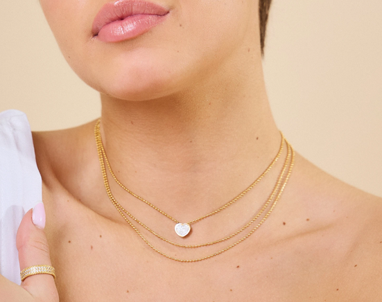 Découvrez notre gamme de colliers ou chaines en acier inoxydable. Une riche collection  en modèles et pour tous les prix sont à votre disposition pour vous satisfaire