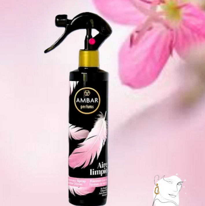 Le spray parfumé pour la maison est le moyen le plus rapide pour envelopper l'atmosphère de votre parfum favori. 

Chaque vaporisation libère une fragrance subtile où les notes raffinées se mêlent au quotidien de votre intérieur.

Idéal pour parfumer vos tissus intérieur, vos sièges de voiture...