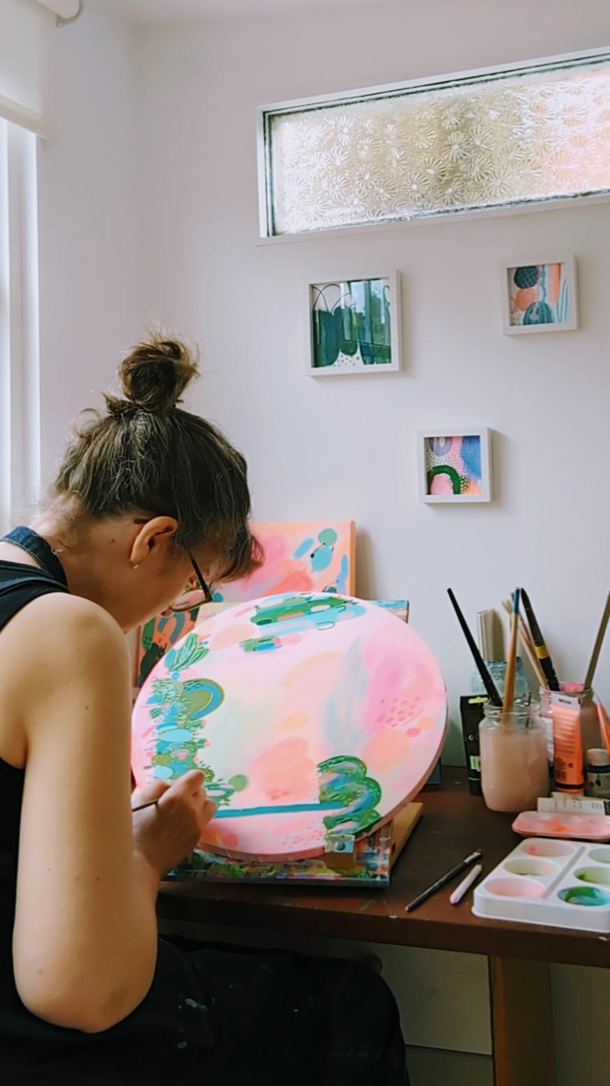 About abstract artist, Michele Payne 