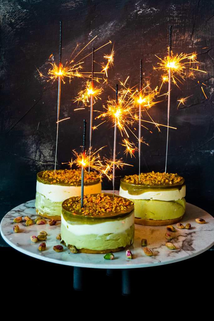 Bestel online onze kersttaarten en specials