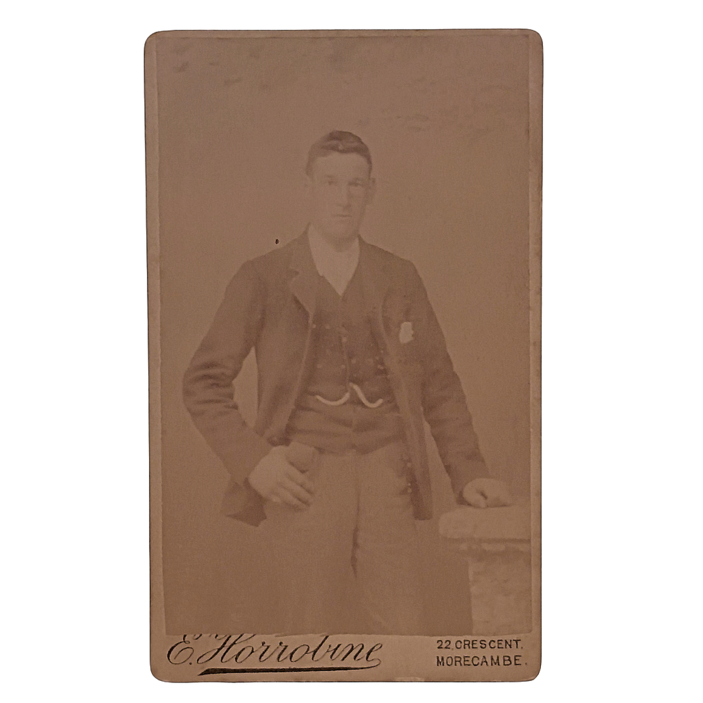 Photo by Mrs E. Horrobine 