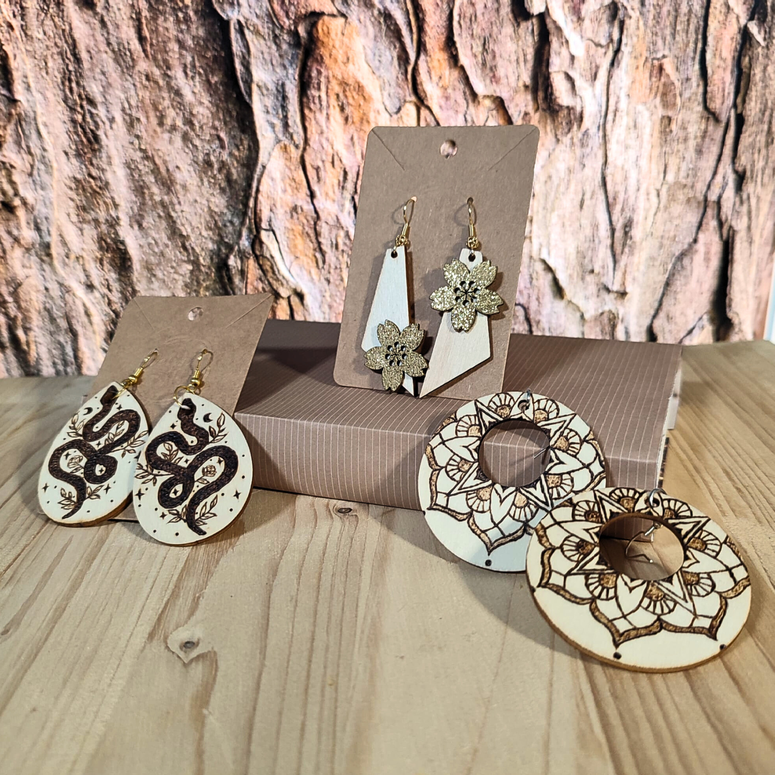 Bijoux et accessoires bois