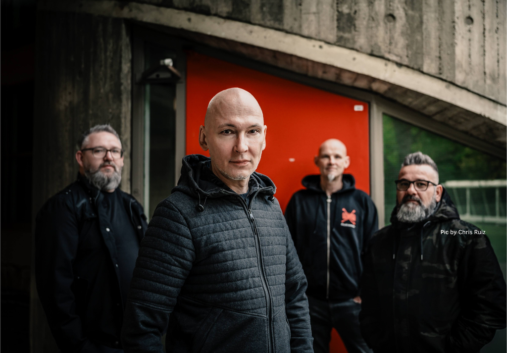 absurd minds webshop merchandise weltweit darkwave music cd vinyl