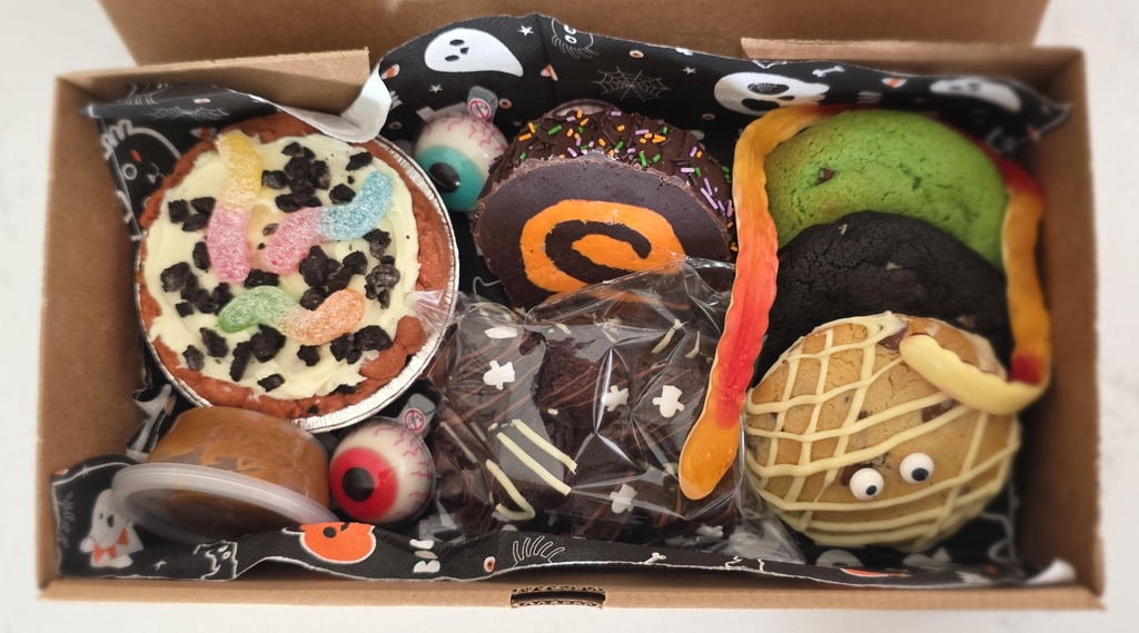 Halloween treat box