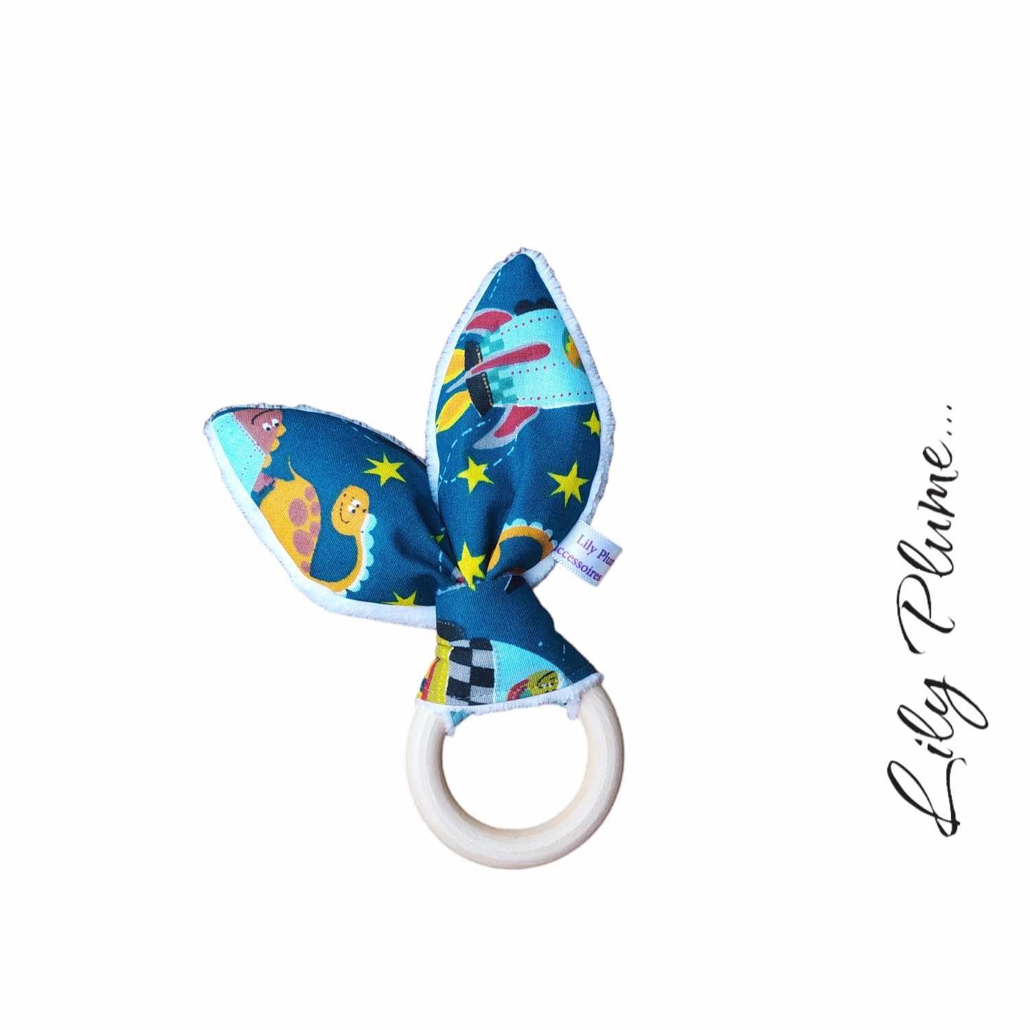 hochet de dentition avec grelot