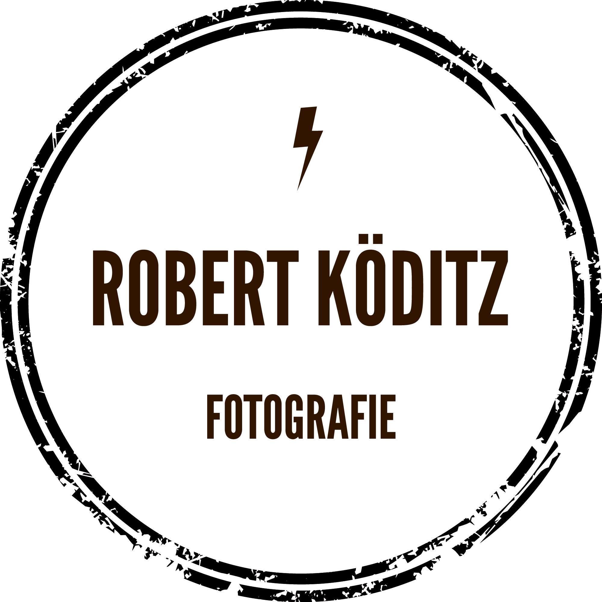 Fotograf & Partner für Portraits, Familien-Aufnahmen, Bewerbungsbilder, Business sowie Event-Fotografie, Architektur & Werbe-Aufnahmen, Akt & Erotikaufnahmen