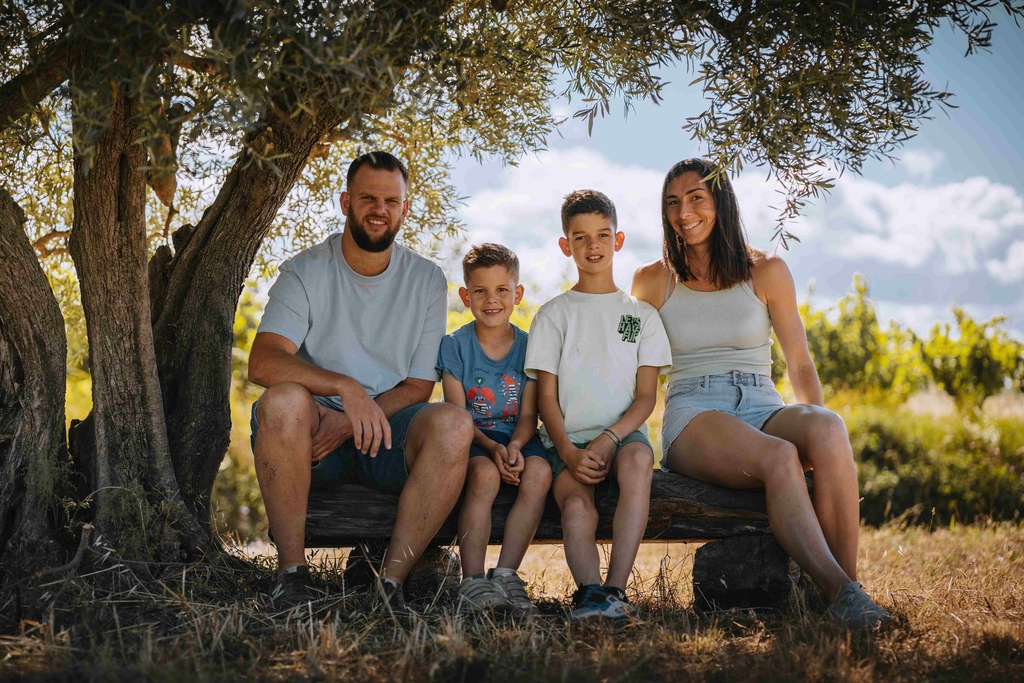Achetez les vins du Mas Origine en direct du domaine. Livraison rapide, commandez votre sélection en ligne ! AOP Languedoc Montpeyroux & Terrasses du Larzac.