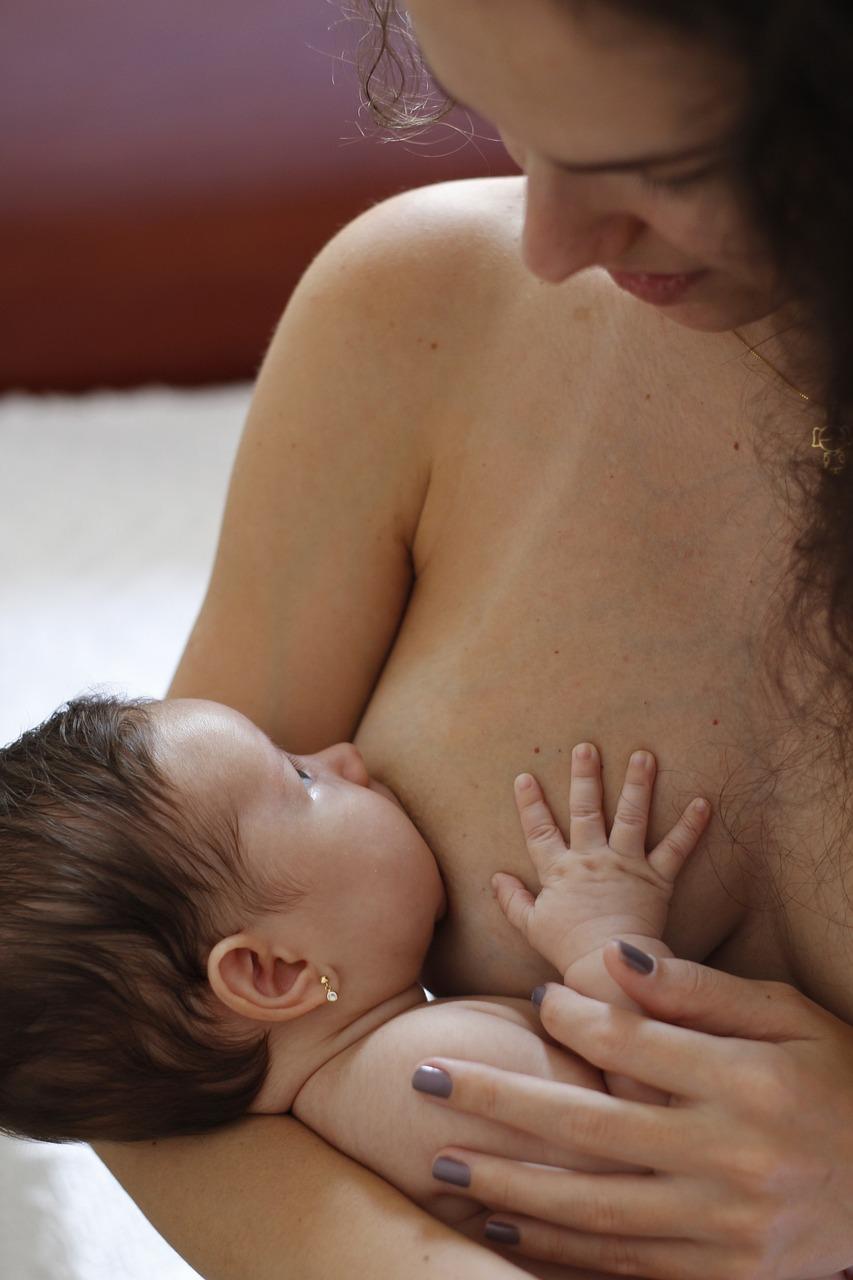 Accompagnement périnatal en naturopathie : fertilité, conception et préparation à un accouchement physiologique.