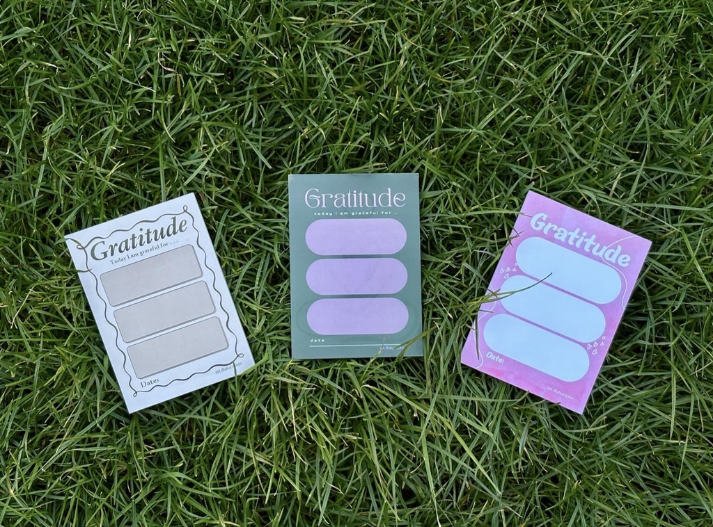 Hand-designed gratitude pads for wellness & mental health.