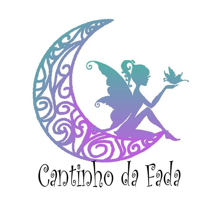 Cantinho da Fada ✨
Foi no aconchego do canto da minha sala que nasceu a magia dos meus amigurumis — peças fofas, temáticas e feitas à mão com todo cuidado. Cada criação é tecida com fios de algodão de toque macio e enchimento hipoalergênico, garantindo qualidade e delicadeza em cada detalhe.

Mais do que bonequinhos, cada peça carrega amor, acolhimento e conexão. São companheiros para crianças, lembranças especiais para pais e mães, presentes encantadores para colecionadores e religiosos, além de trazer charme para a decoração, mesa posta e momentos únicos.

Aqui, cada ponto é feito com paixão e desejo, transformando linhas em afeto e histórias em lembranças inesquecíveis. 💖
