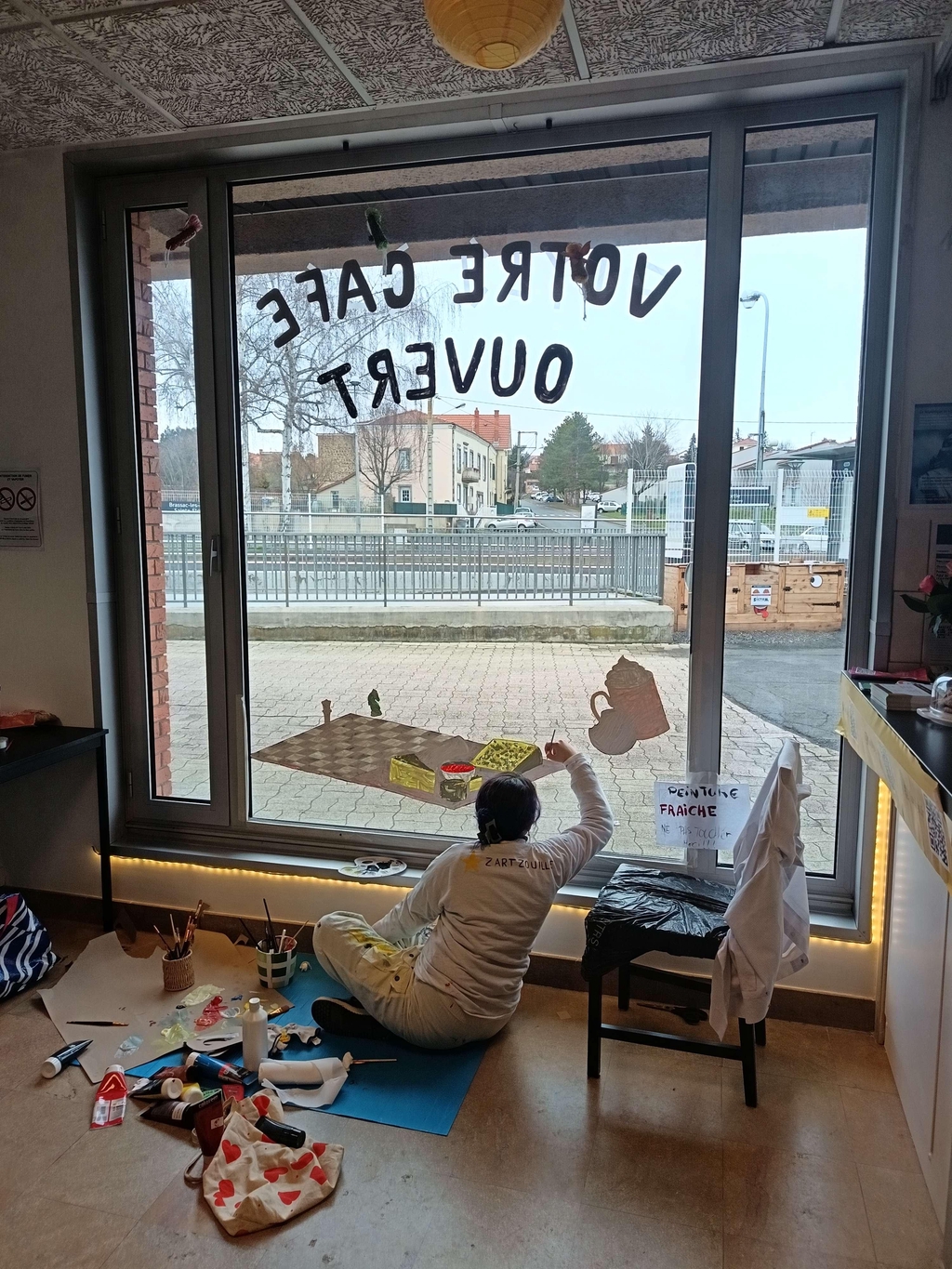 zartzouille peinture sur verre
