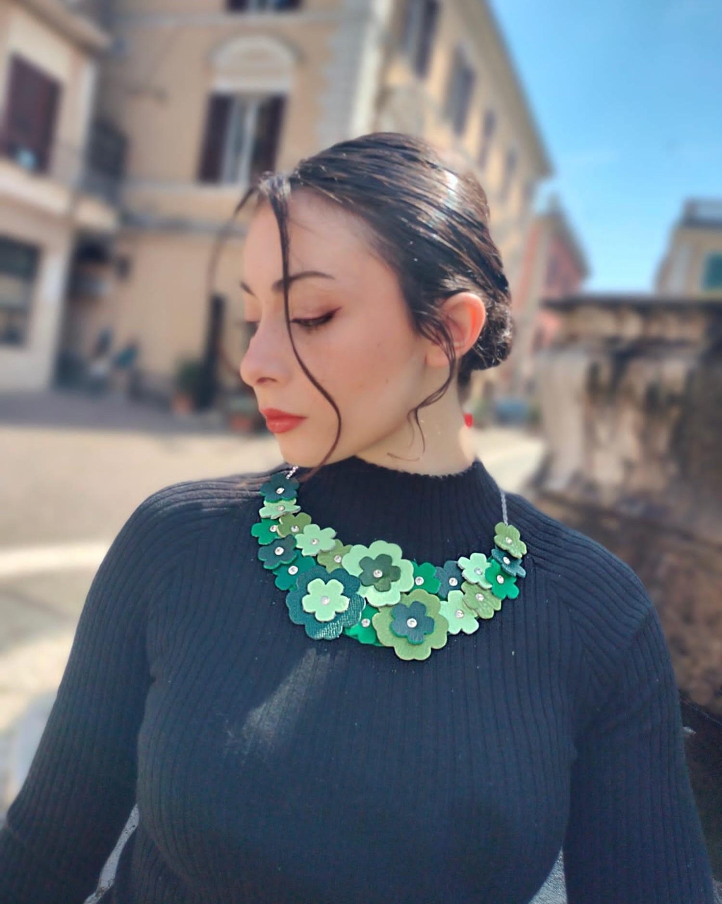 Collana in pelle artigianale