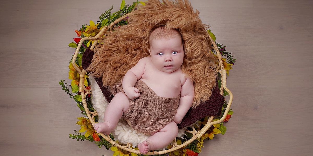 Photographe de grossesse, naissance et évènements familiaux / loueur de borne à selfie. Je me déplace dans un rayon d'une heure de route autour de Grenoble pour hos séances photos studio à domicile et vos évènements 