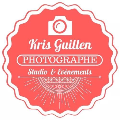 Photographe de grossesse, naissance et évènements familiaux / loueur de borne à selfie. Je me déplace dans un rayon d'une heure de route autour de Grenoble pour hos séances photos studio à domicile et vos évènements 