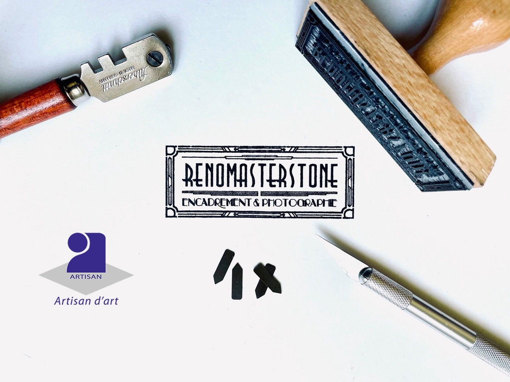 Cadres standards, miroirs décoratifs et encadrement sur-mesure - RENOMASTERSTONE Atelier d'encadrement d'art
