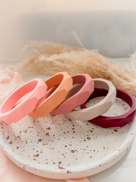 Des accessoires sensoriels et colorés pour toute la famille