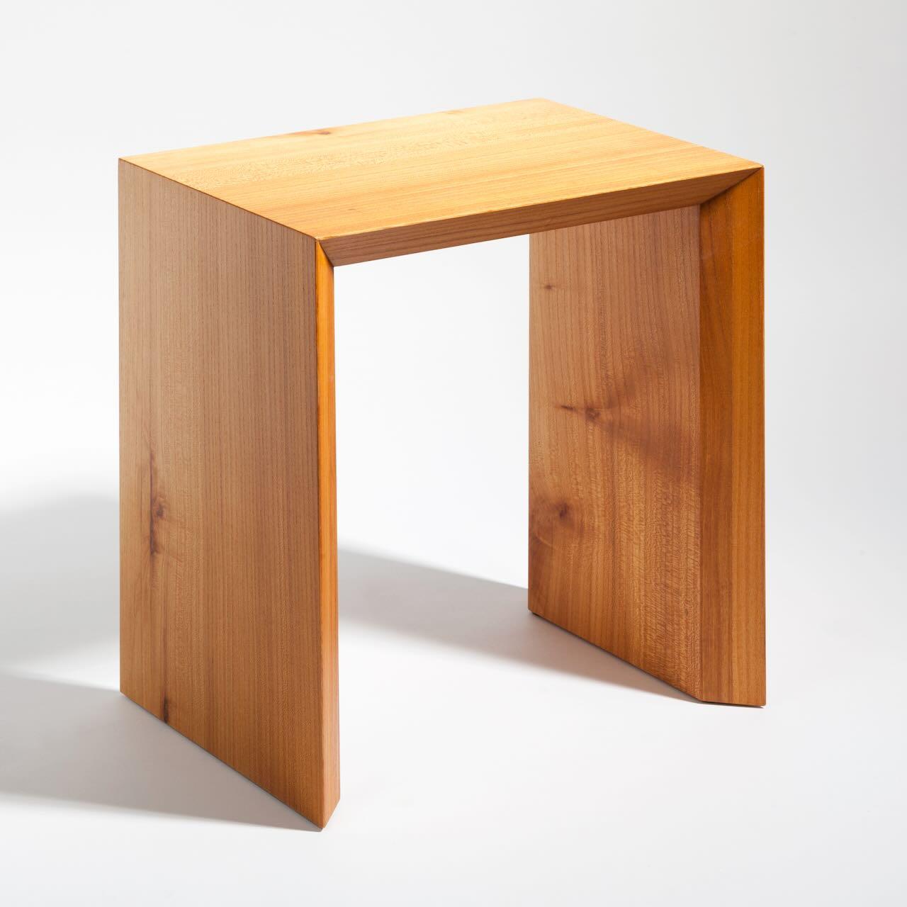 Kleine bijzettafel