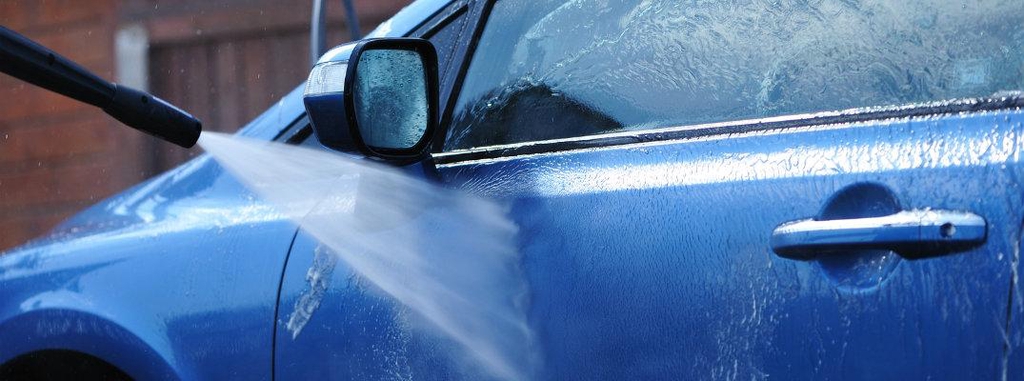 Uw auto gewassen bij u voor de deur of bij ons op locatie