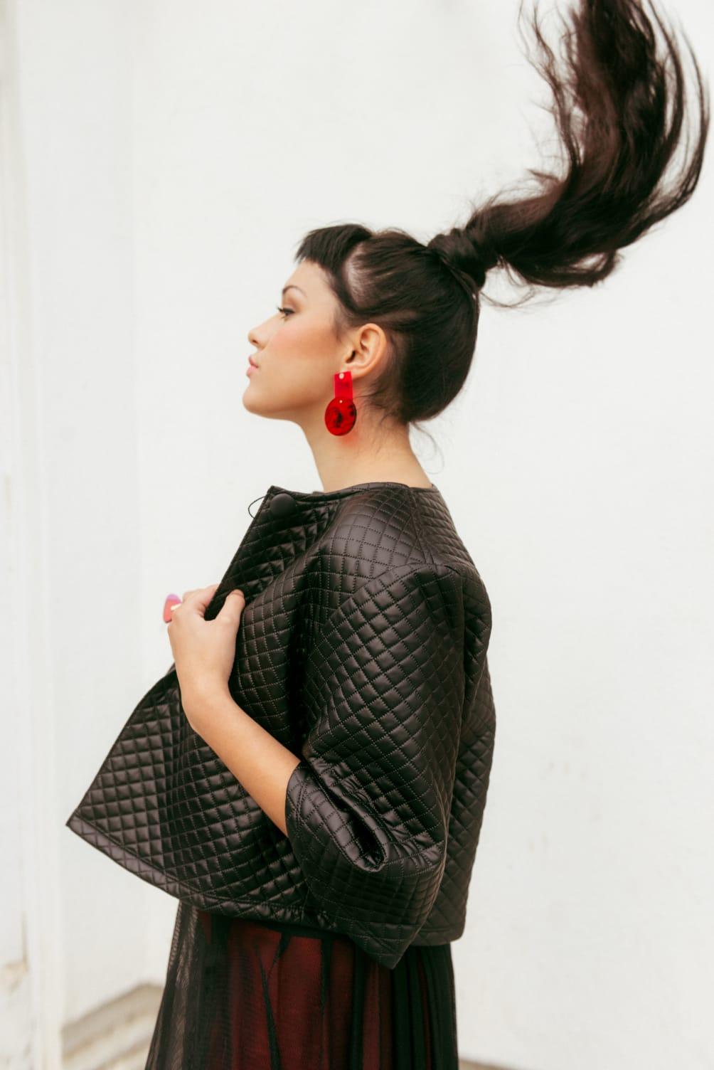 Aros de acrílico,  colores, formas, diseño. 