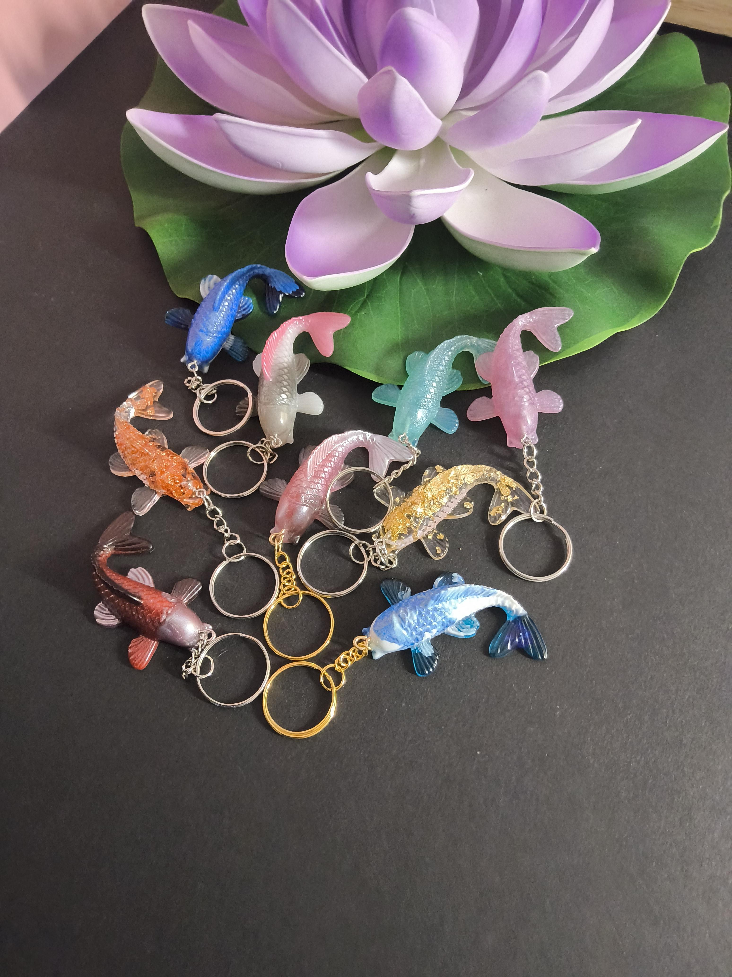 Porte clé carpe koi en résine epoxy