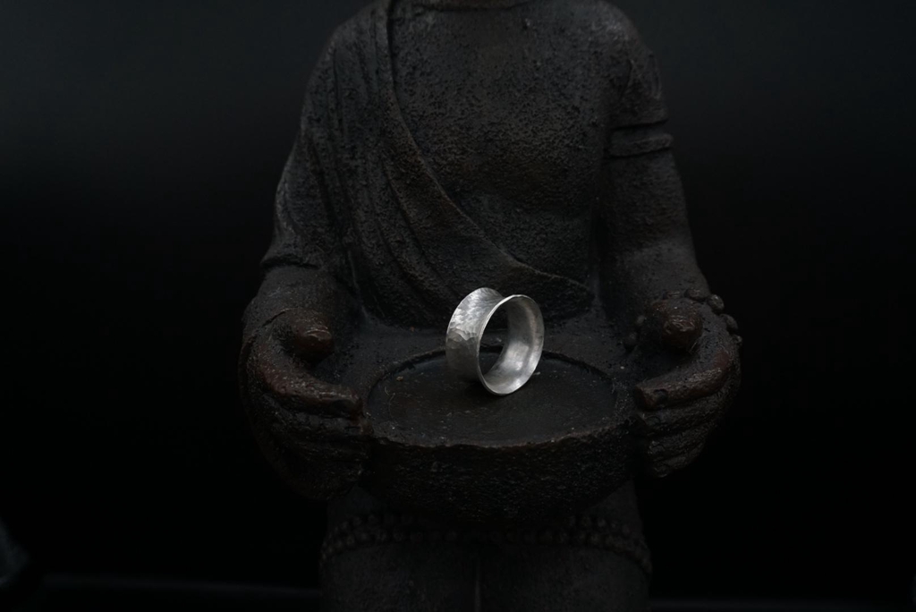 Die neuen Manifestation Amuletts sind nun im Shop erhältlich.