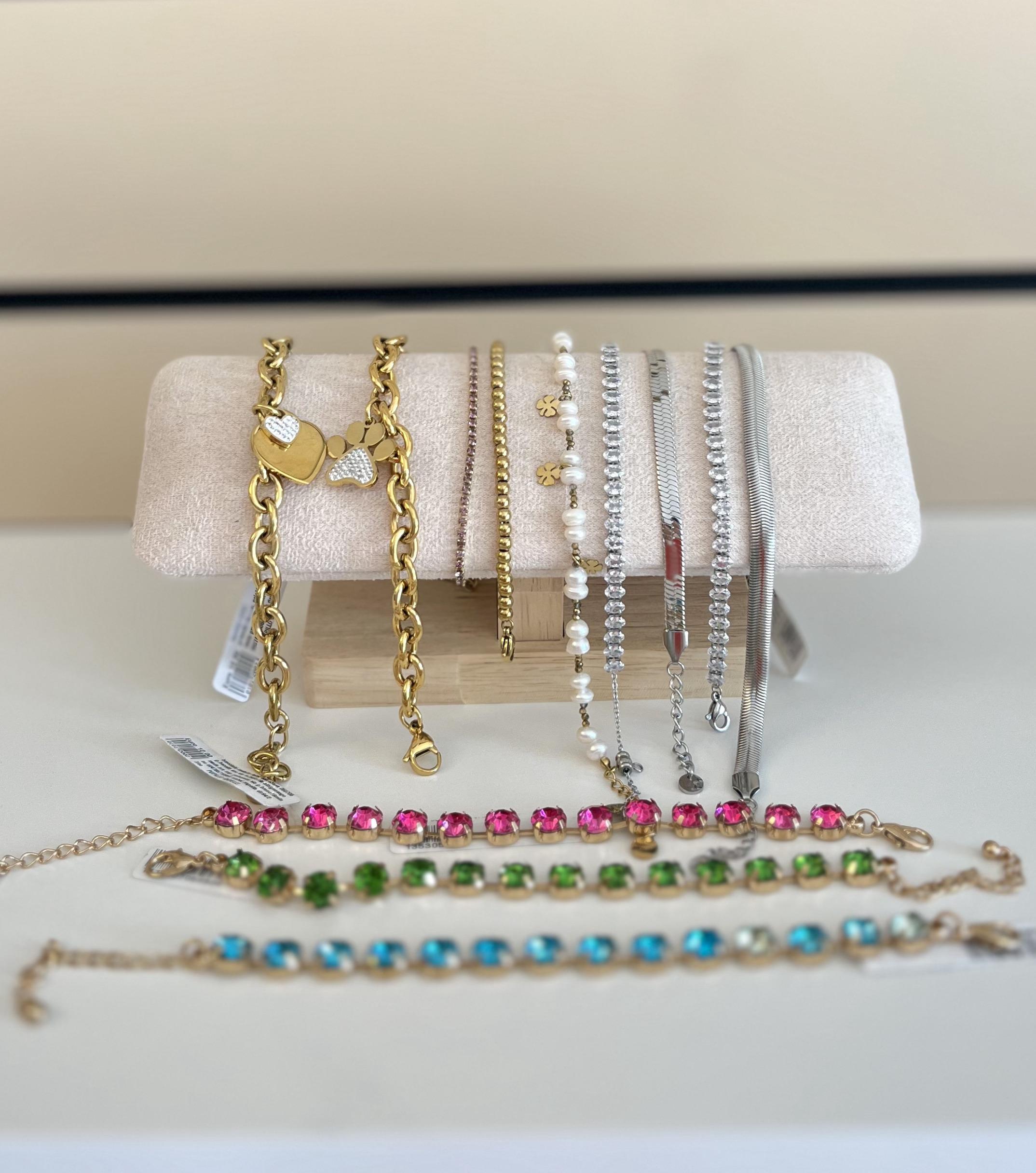 Bracciali